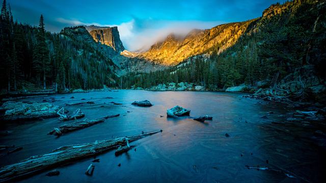 Dream Lake Goes to Glass as a video call background
